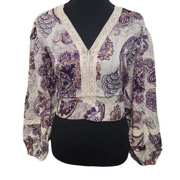 Band Of The Free Tops - Purple Cream Crop Blouse with Balloon Sleeves